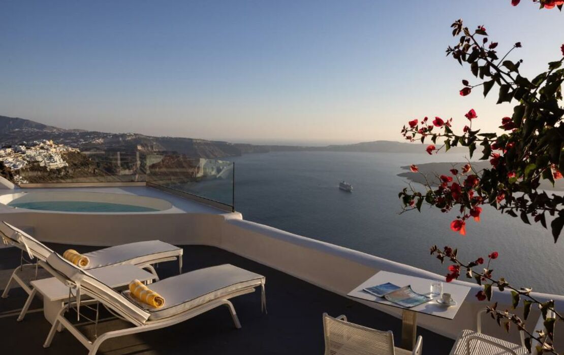 Katikies Chromata Santorini - The Leading Hotels of the World