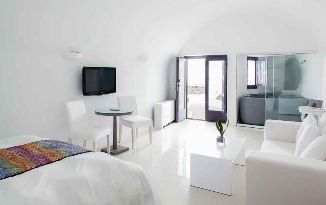 Katikies Chromata Santorini - The Leading Hotels of the World