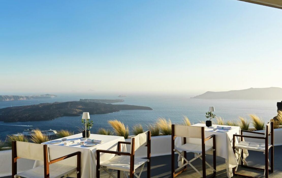 Katikies Chromata Santorini - The Leading Hotels of the World