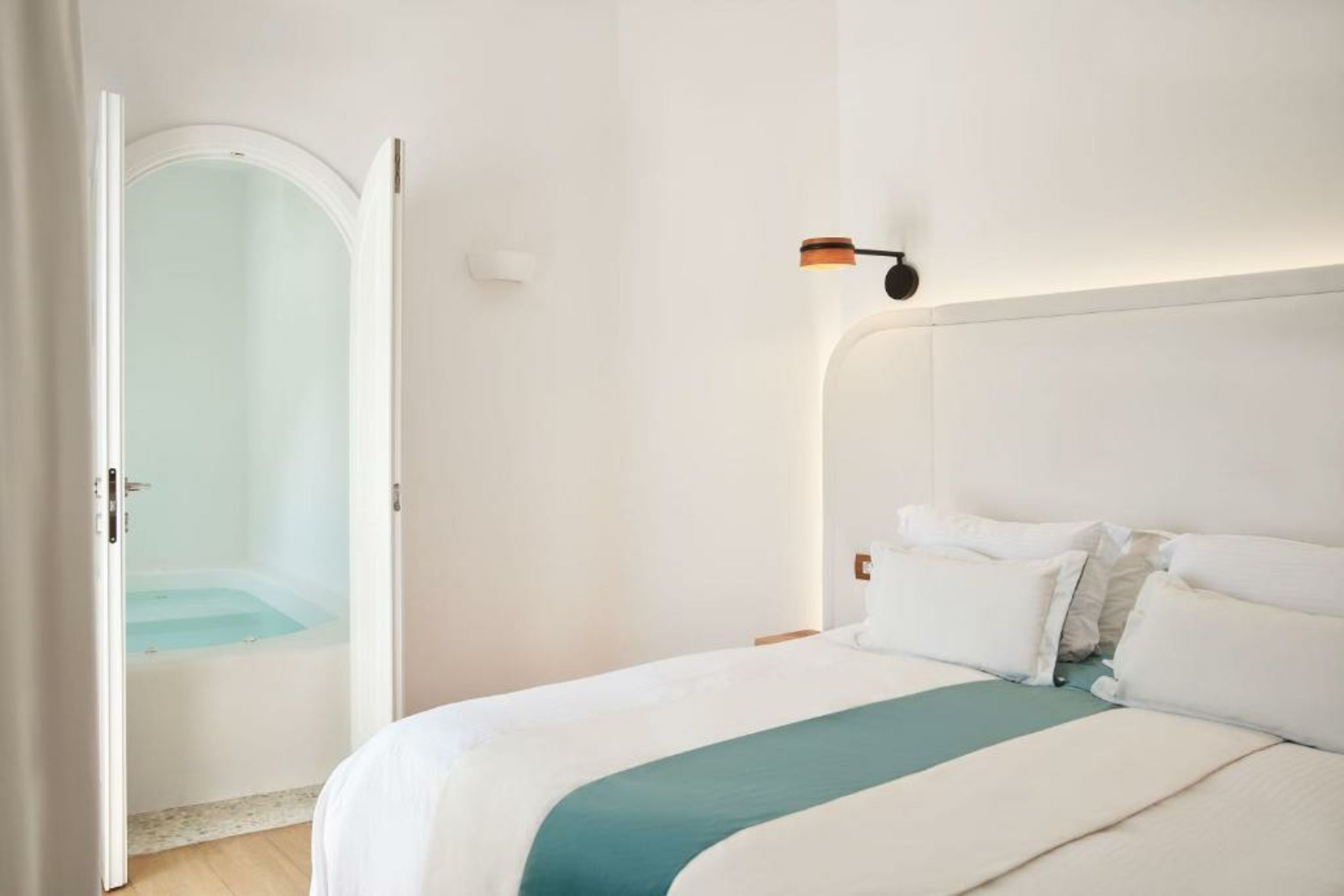 Katikies Kirini Santorini - The Leading Hotels Of The World