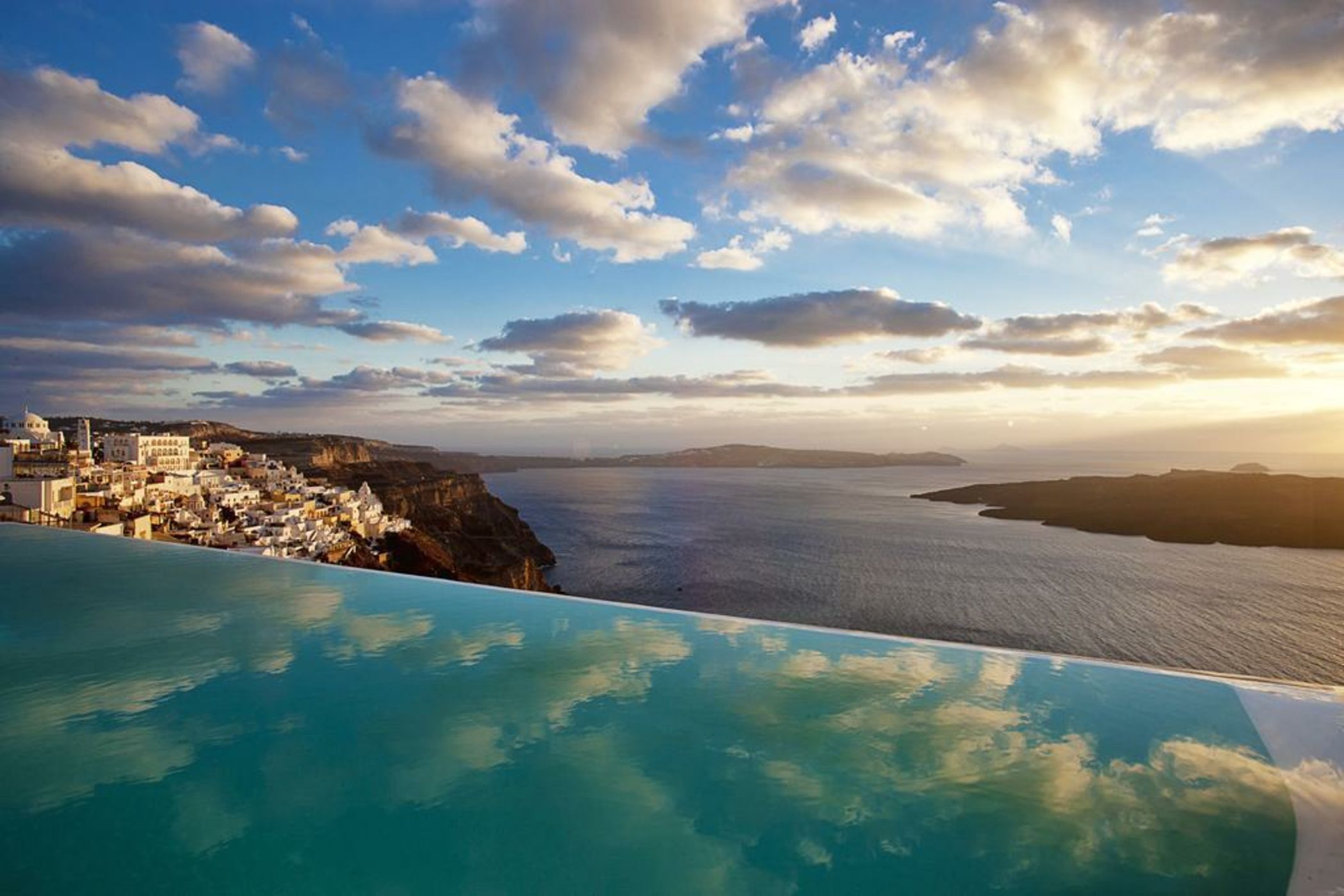 Cosmopolitan Suites - Small Luxury Hotels of the World