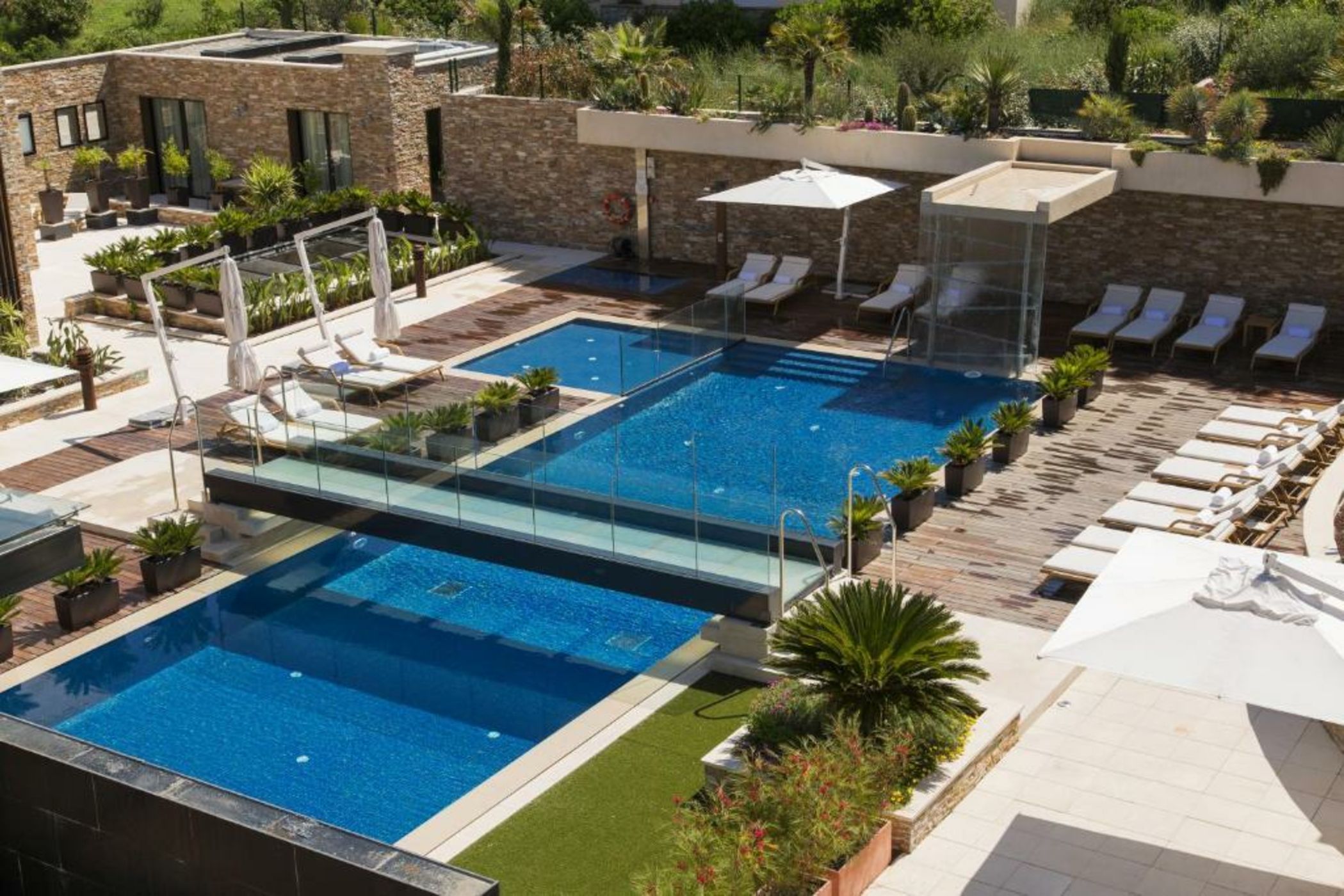 Hostellerie La Farandole