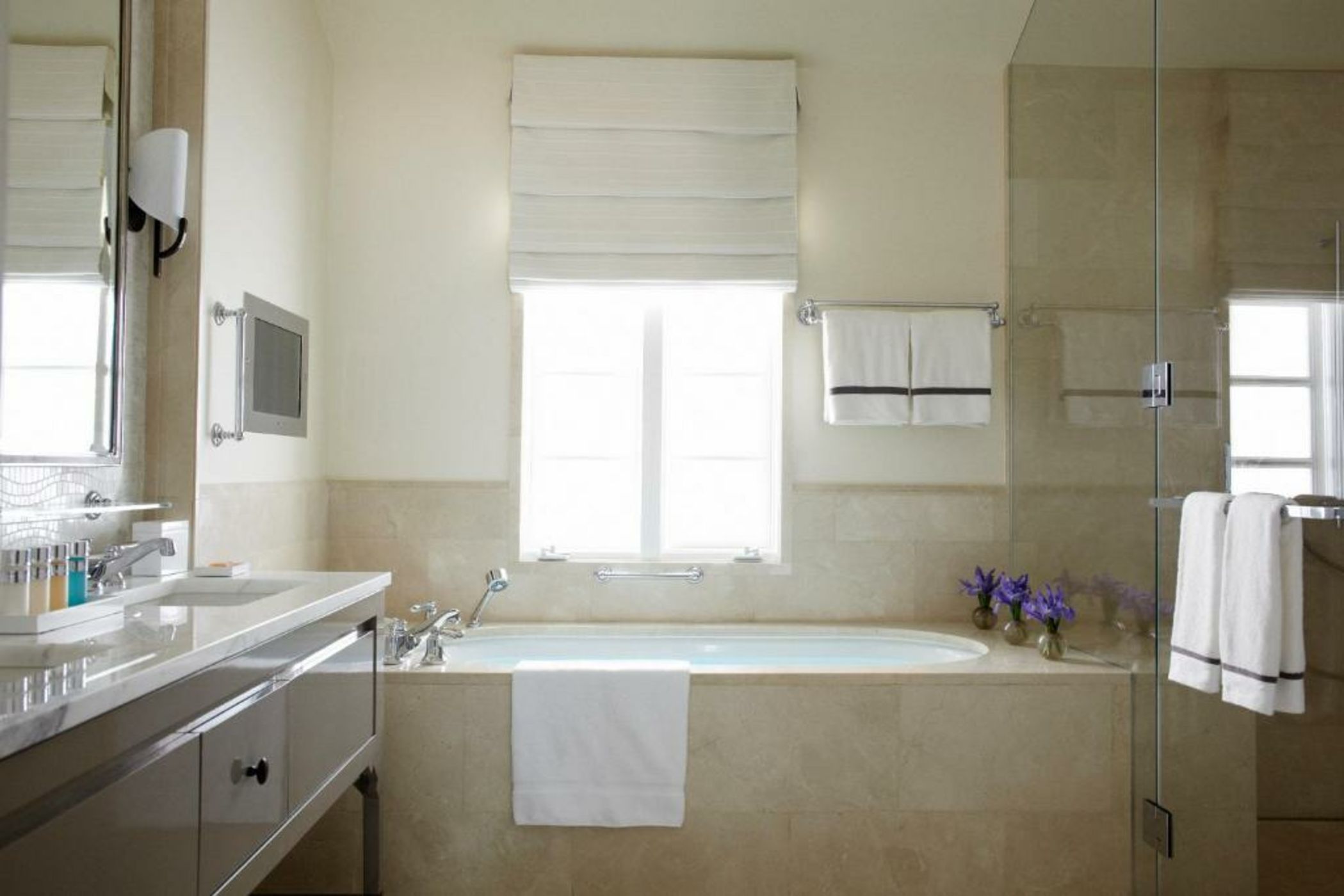 Hotel Bel-Air - Dorchester Collection