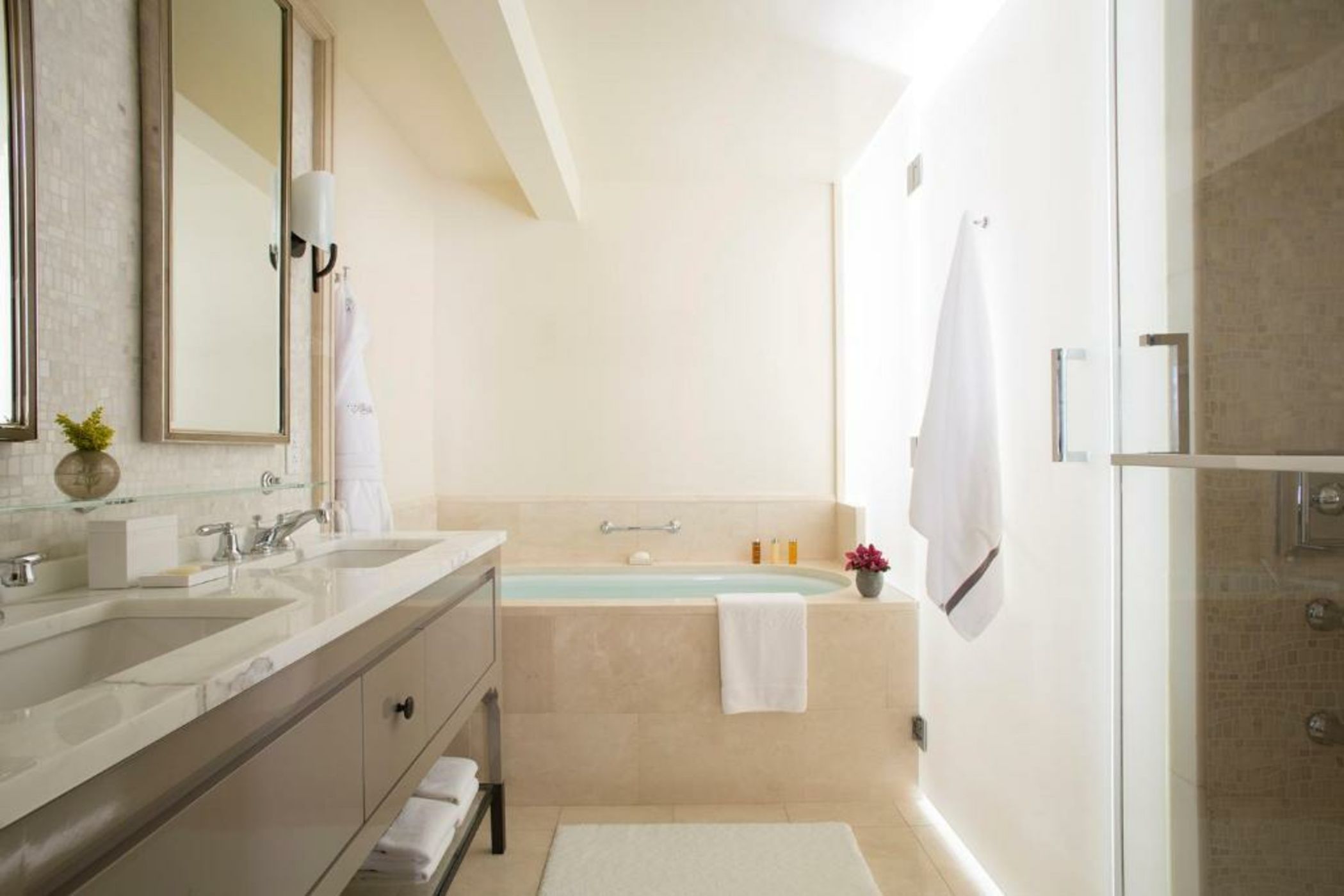 Hotel Bel-Air - Dorchester Collection