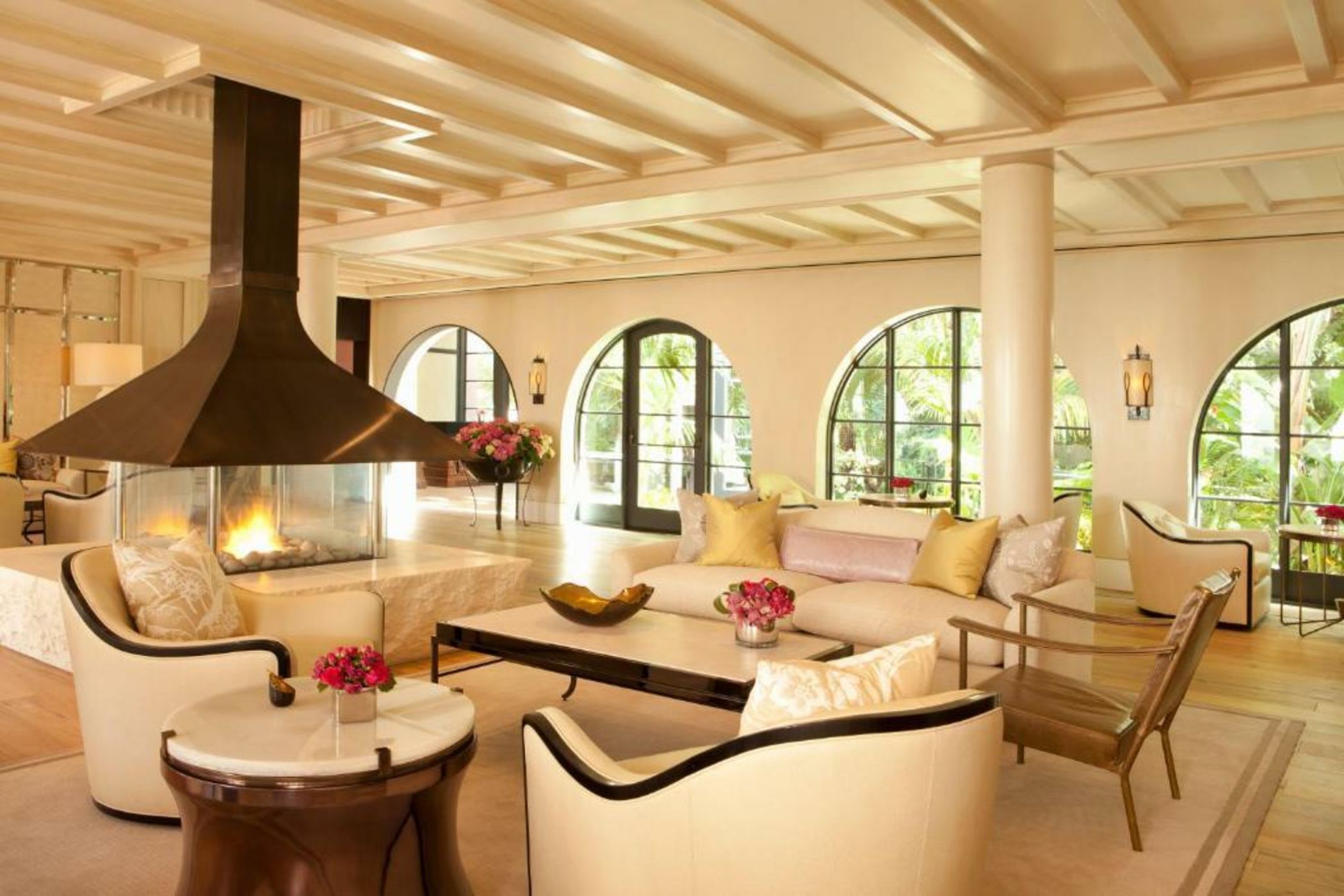 Hotel Bel-Air - Dorchester Collection
