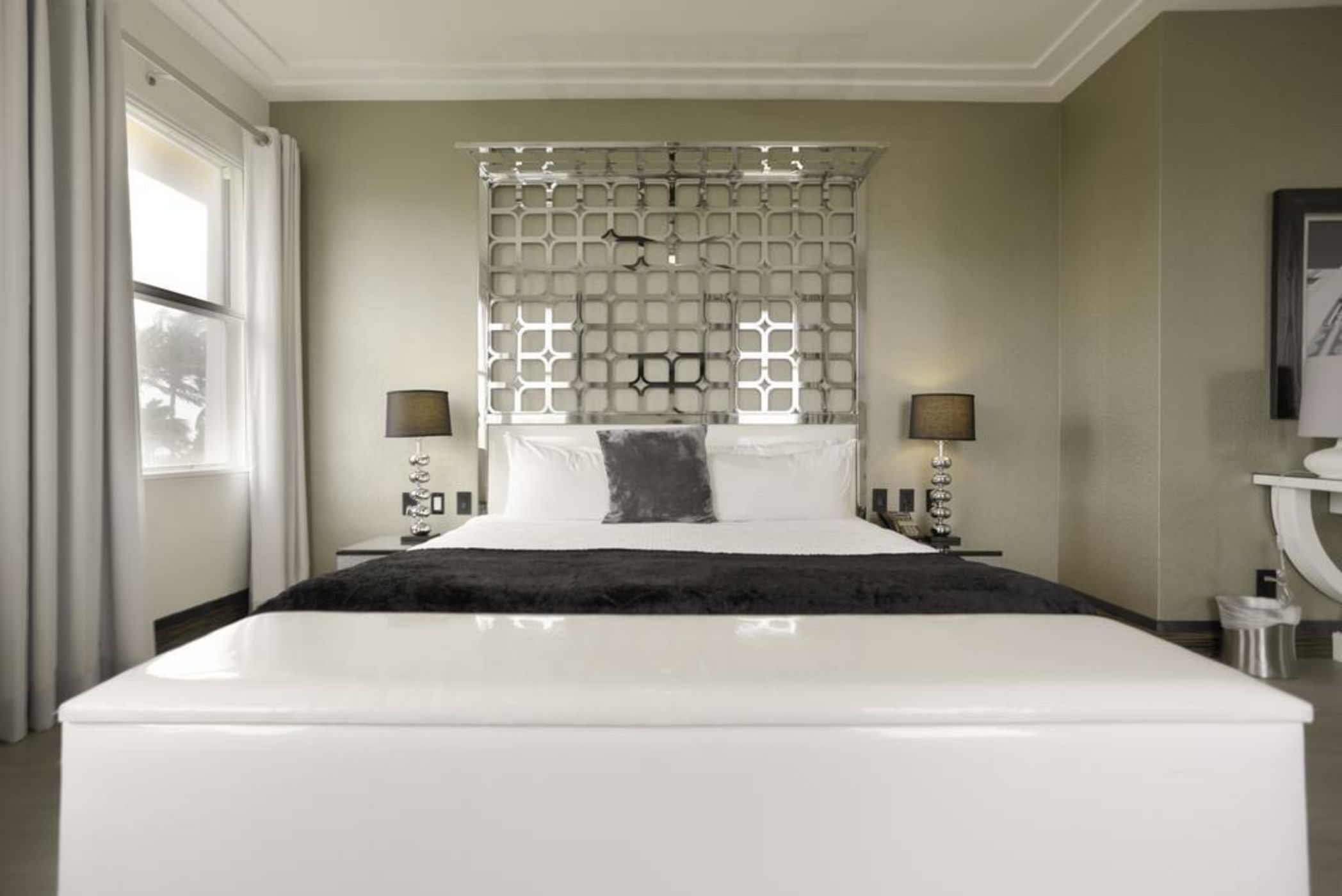 Room Mate Waldorf Towers