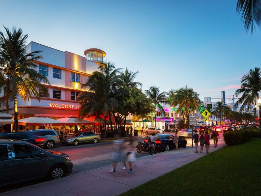Room Mate Waldorf Towers A Design Boutique Hotel Miami Beach U S Room Mate Waldorf Towers A Design