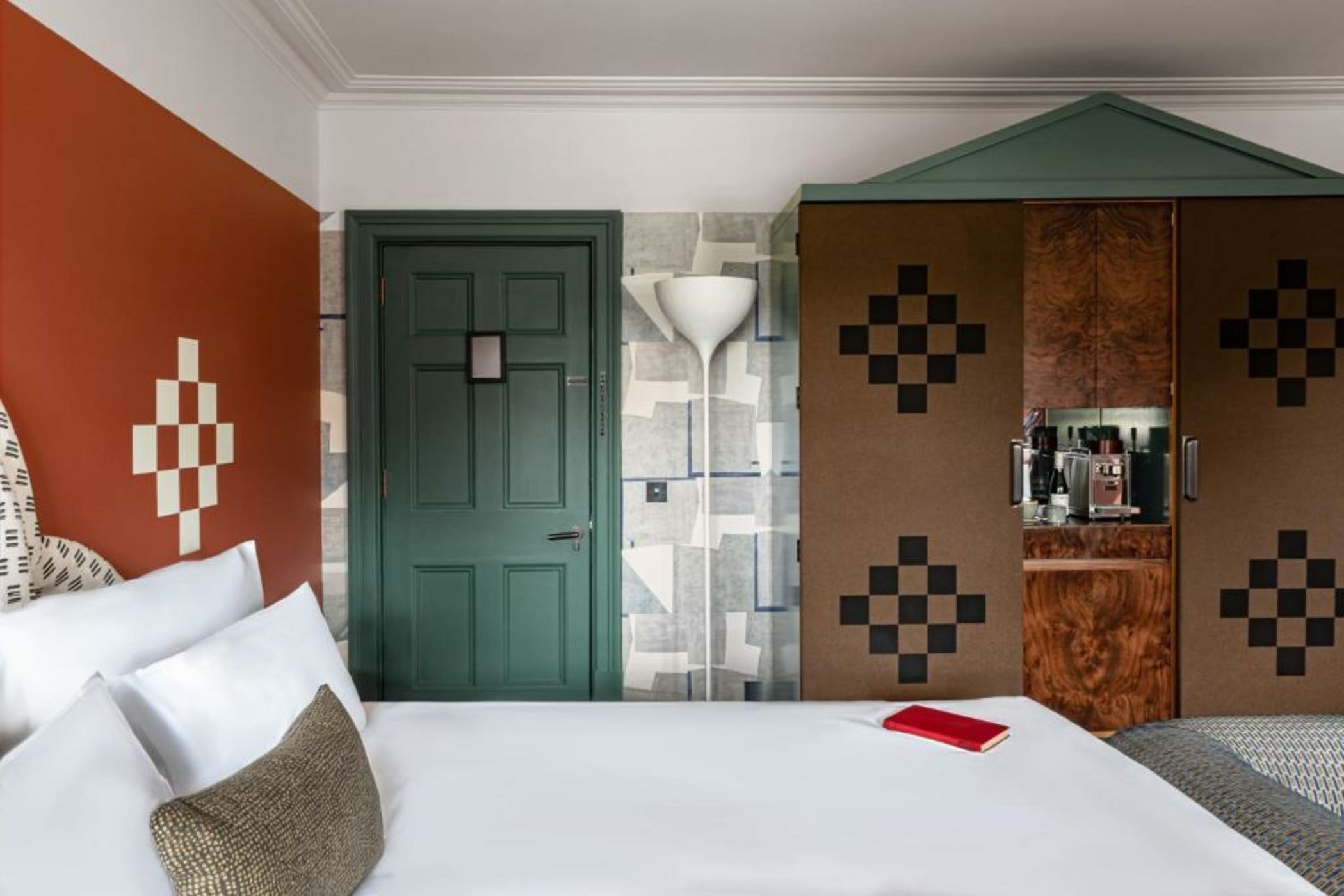 Cowley Manor Experimental,