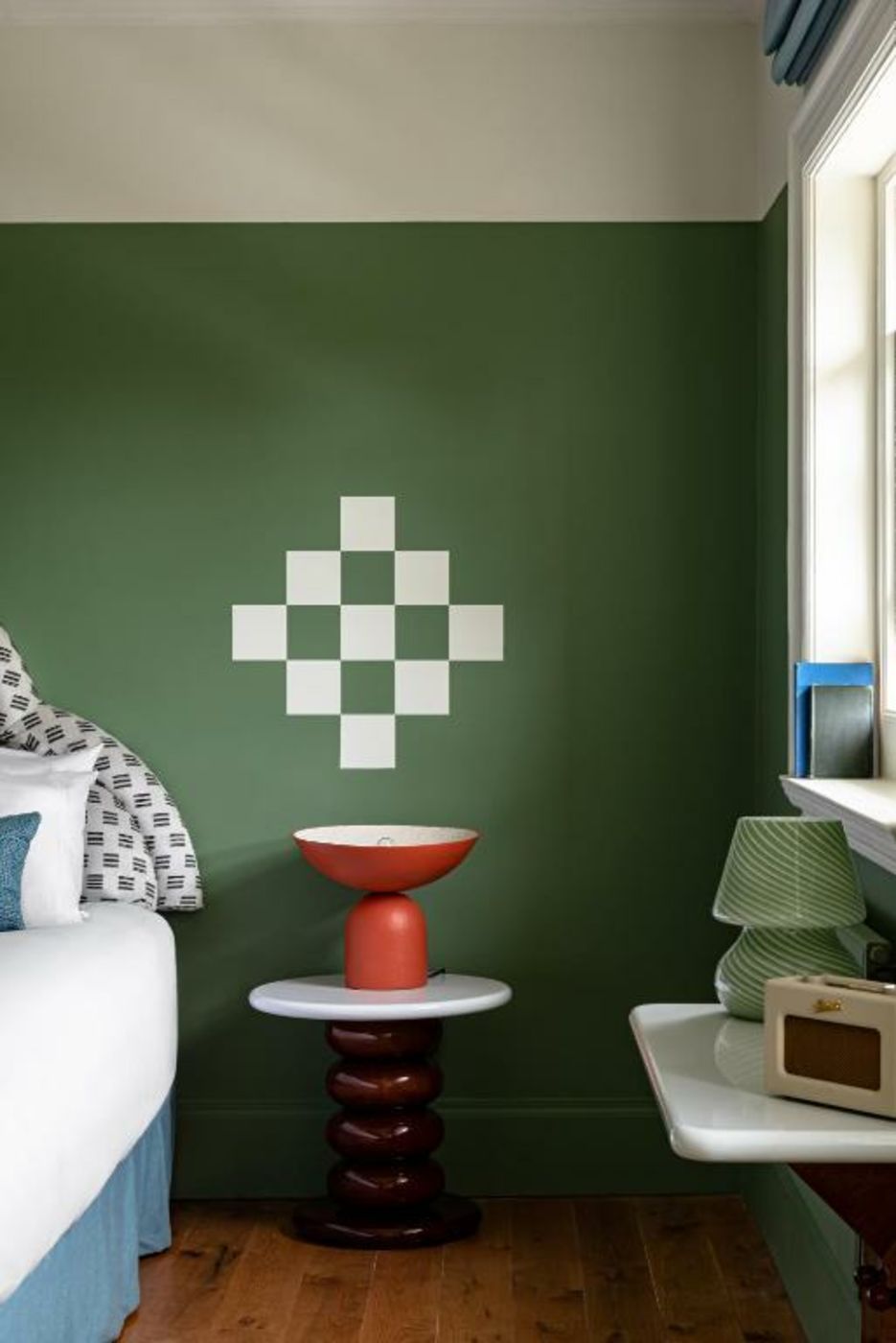 Cowley Manor Experimental,