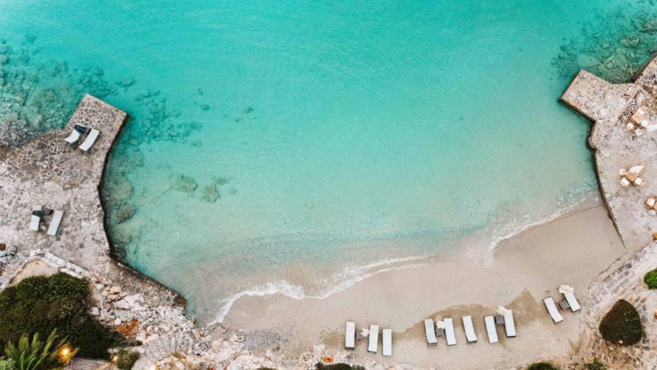 Minos Beach Art Hotel