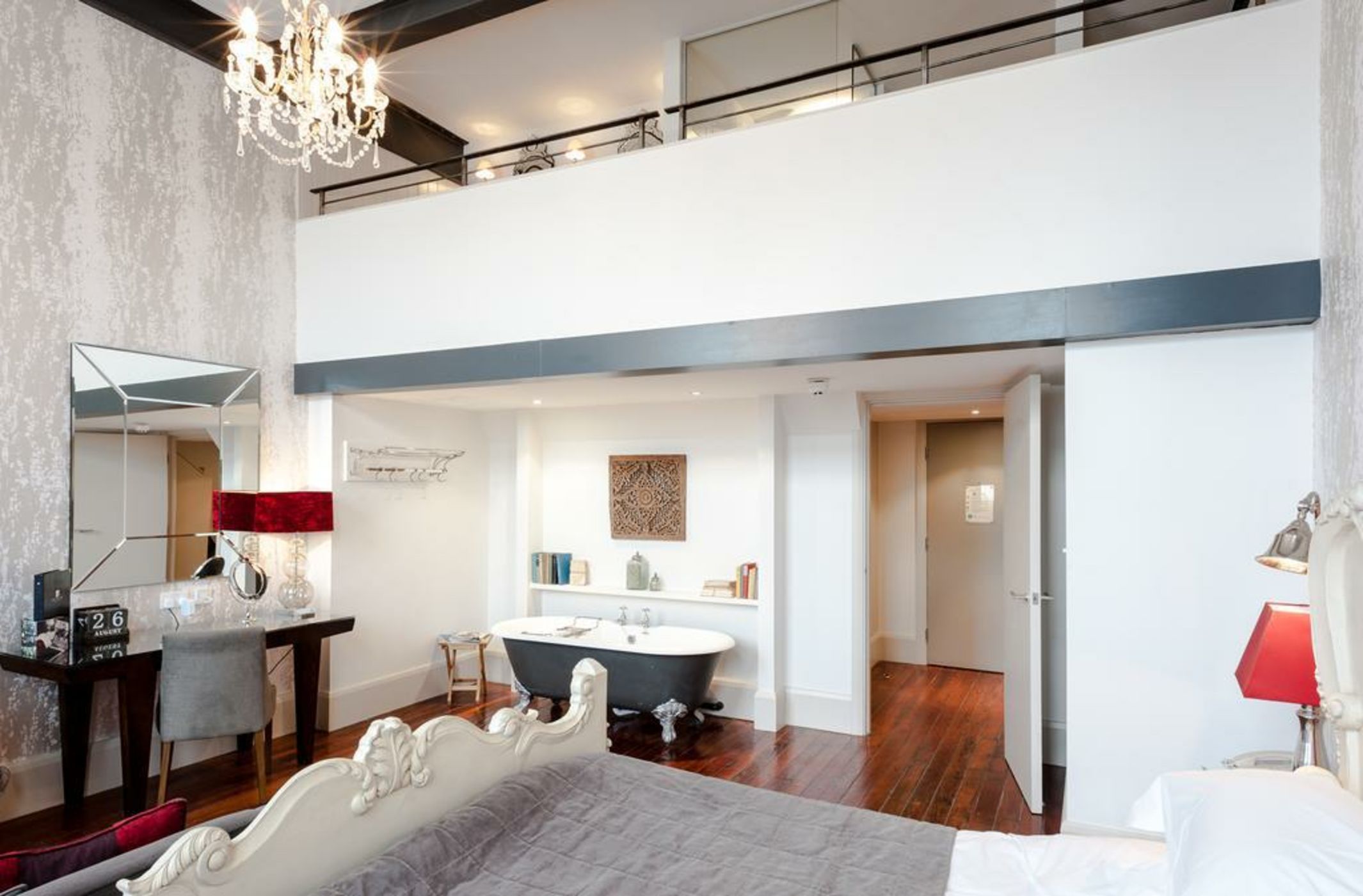 Great John Street Hotel