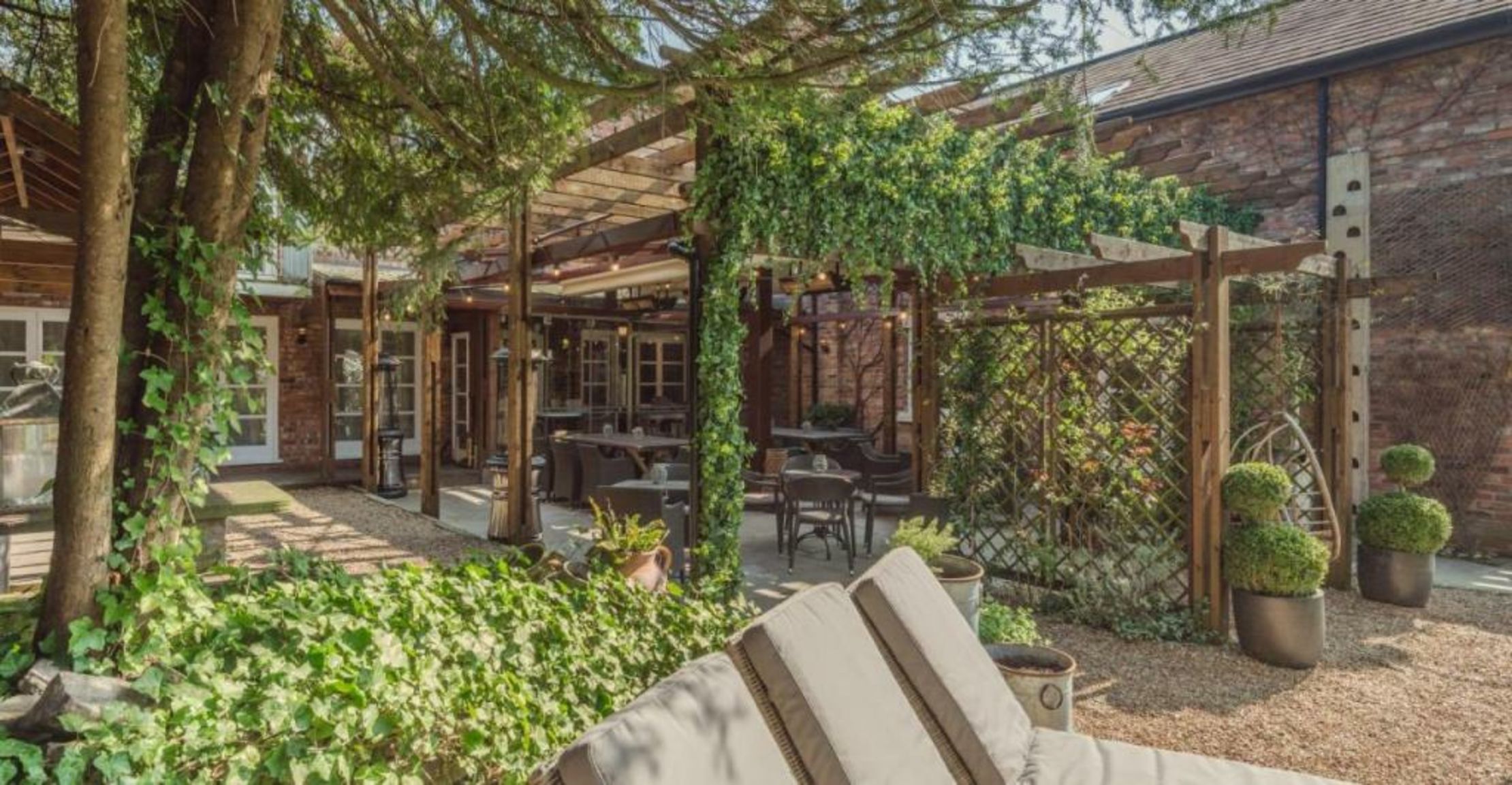 Eleven Didsbury Park Hotel