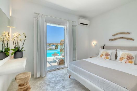 Lilly Residence-All Sea View Suites, Adults Only