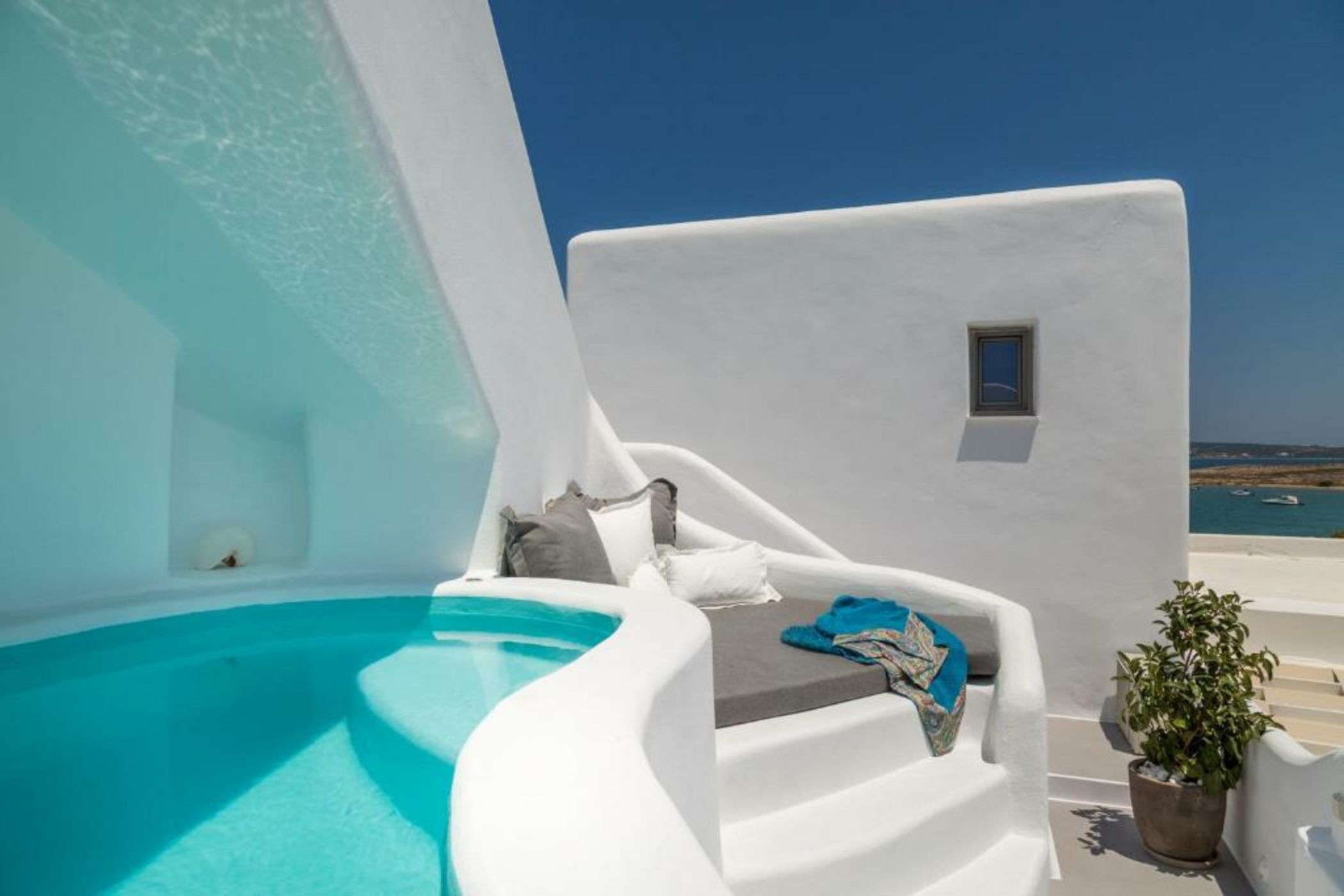 Lilly Residence-All Sea View Suites, Adults Only