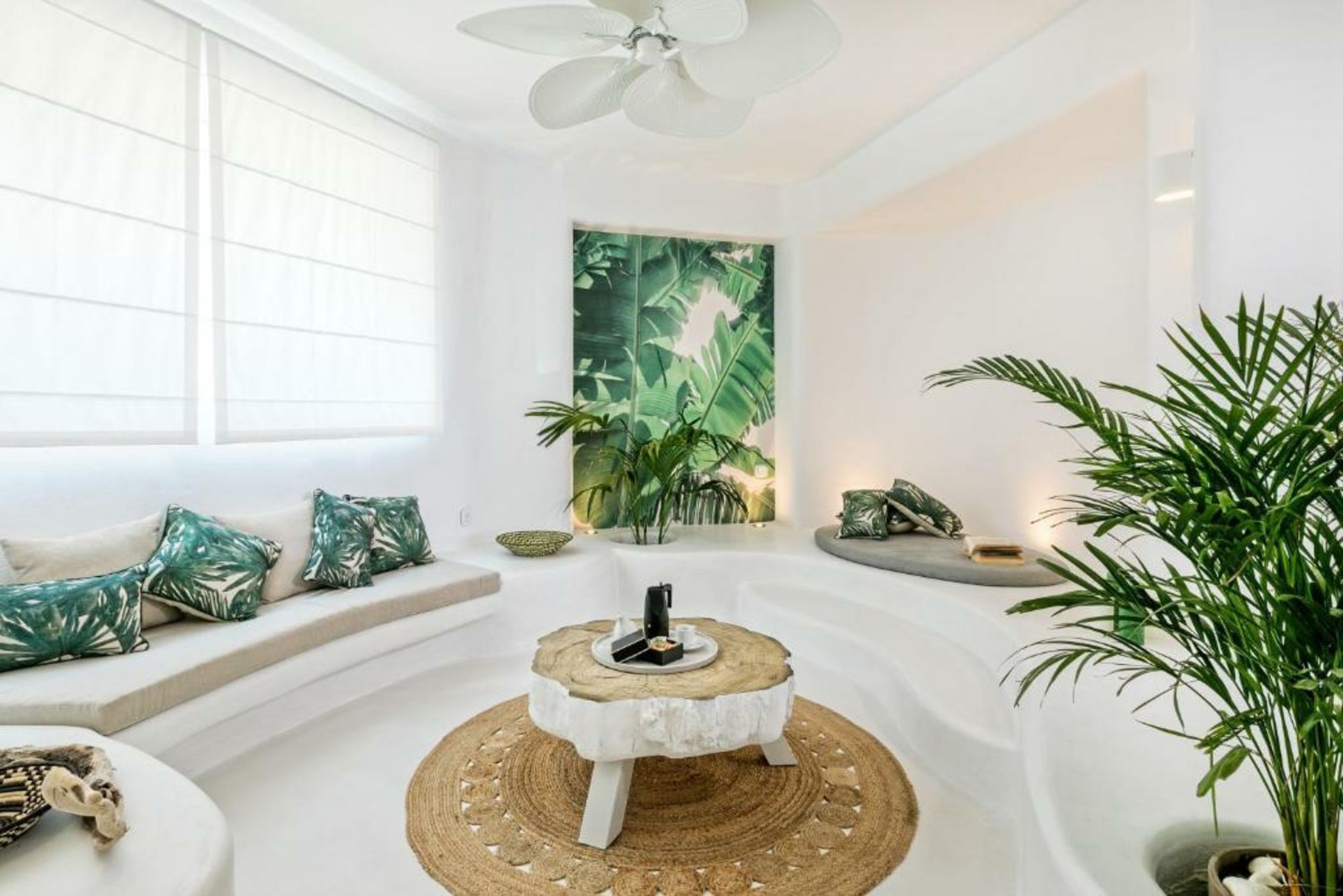 Lilly Residence-All Sea View Suites, Adults Only