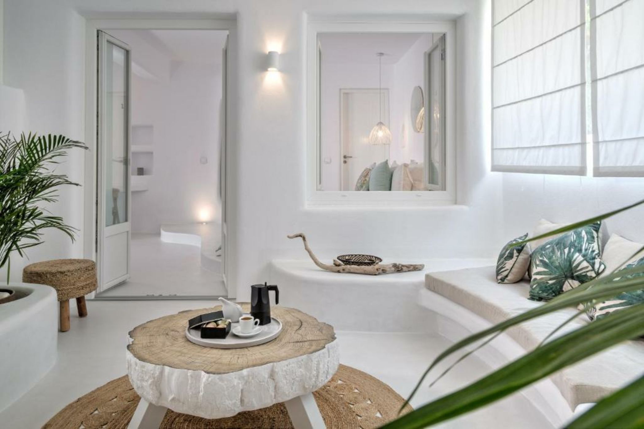 Lilly Residence-All Sea View Suites, Adults Only