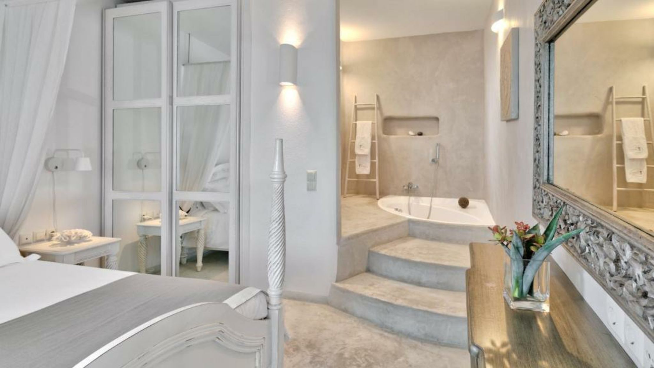 Lilly Residence-All Sea View Suites, Adults Only