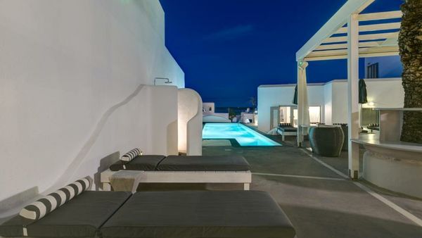 Lilly Residence-All Sea View Suites, Adults Only