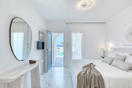 Lilly Residence-All Sea View Suites, Adults Only