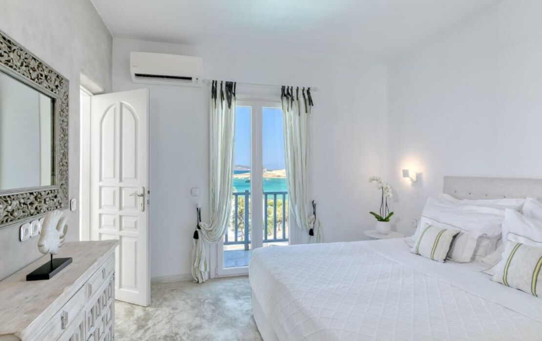 Lilly Residence-All Sea View Suites, Adults Only