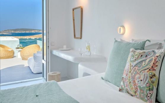 Lilly Residence-All Sea View Suites, Adults Only