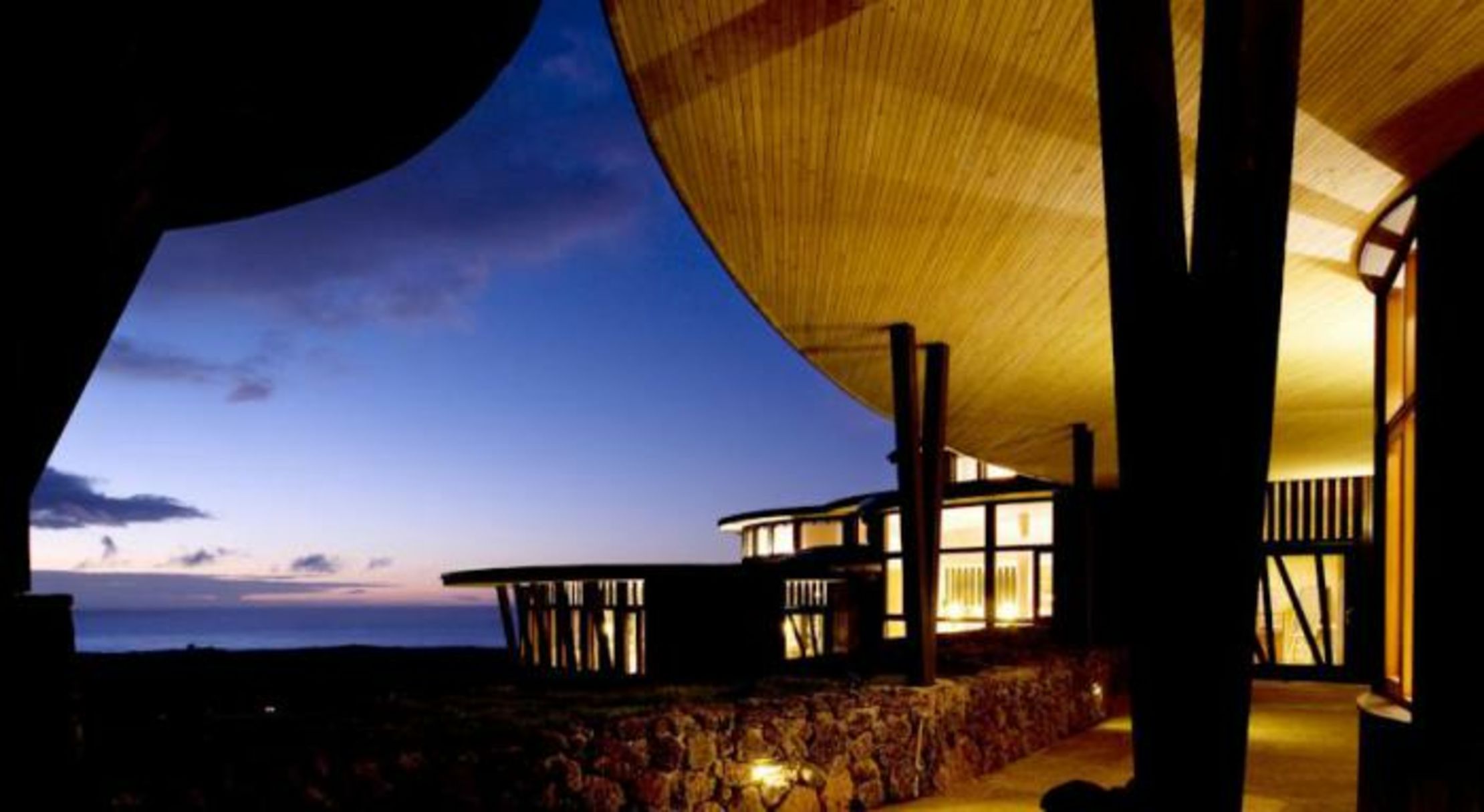 Explora en Rapa Nui - All Inclusive