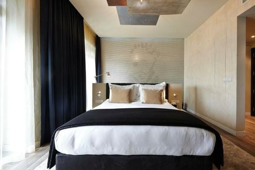 9Hotel Mercy