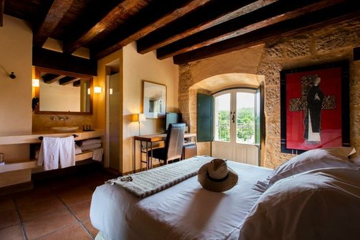 Hacienda Zorita Wine Hotel & Spa