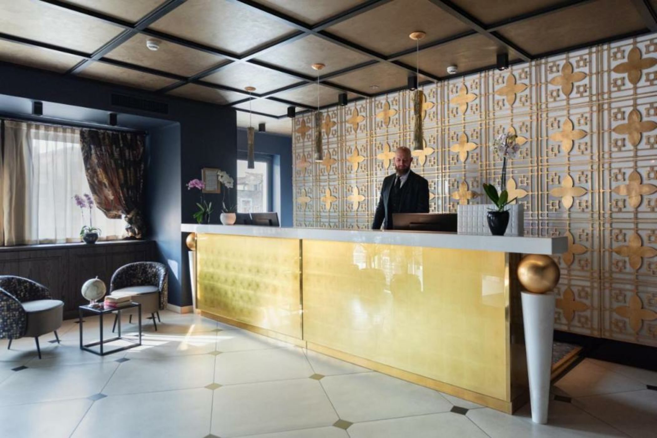 Carnival Palace - Venice Collection