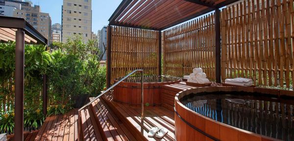 Hotel Emiliano