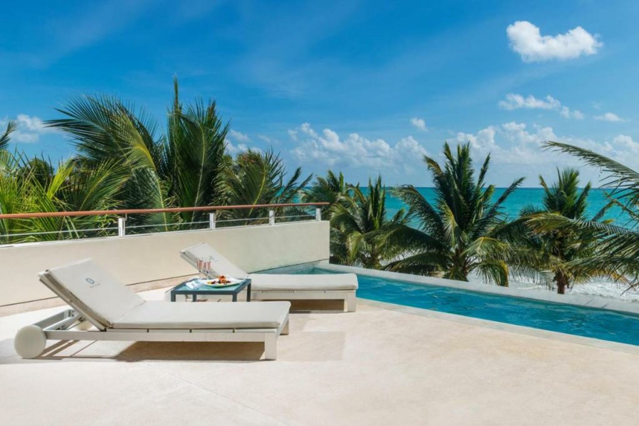 Blue Diamond Luxury Boutique Hotel