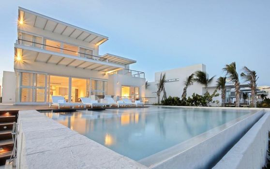Blue Diamond Luxury Boutique Hotel