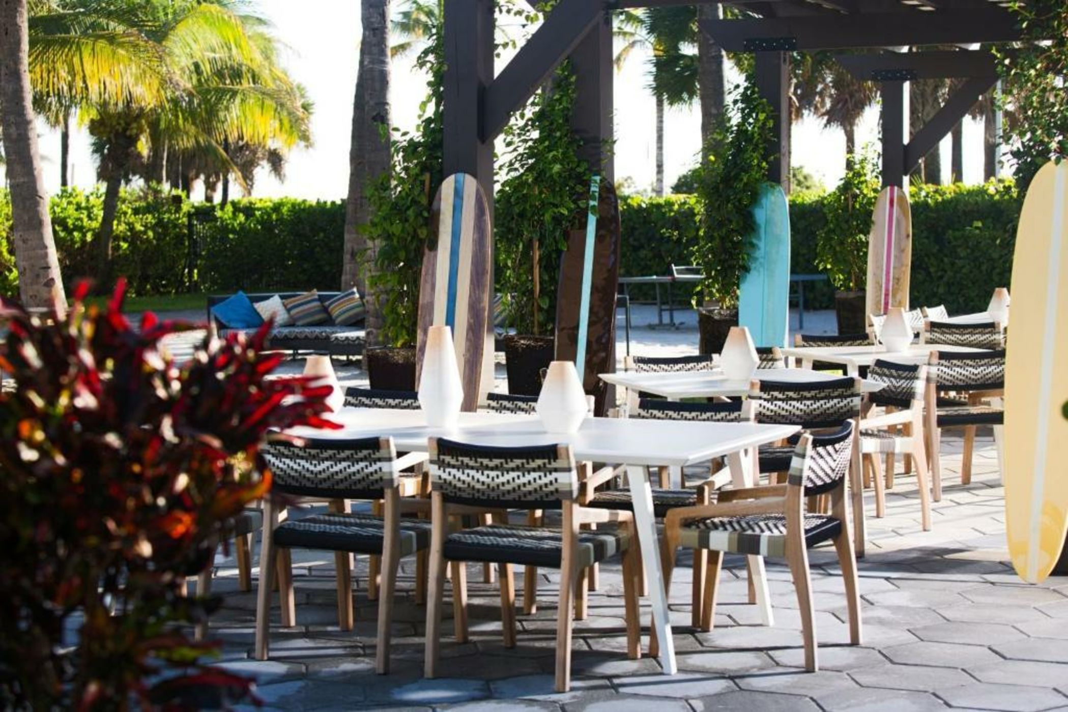 Kimpton Surfcomber Hotel, an IHG Hotel