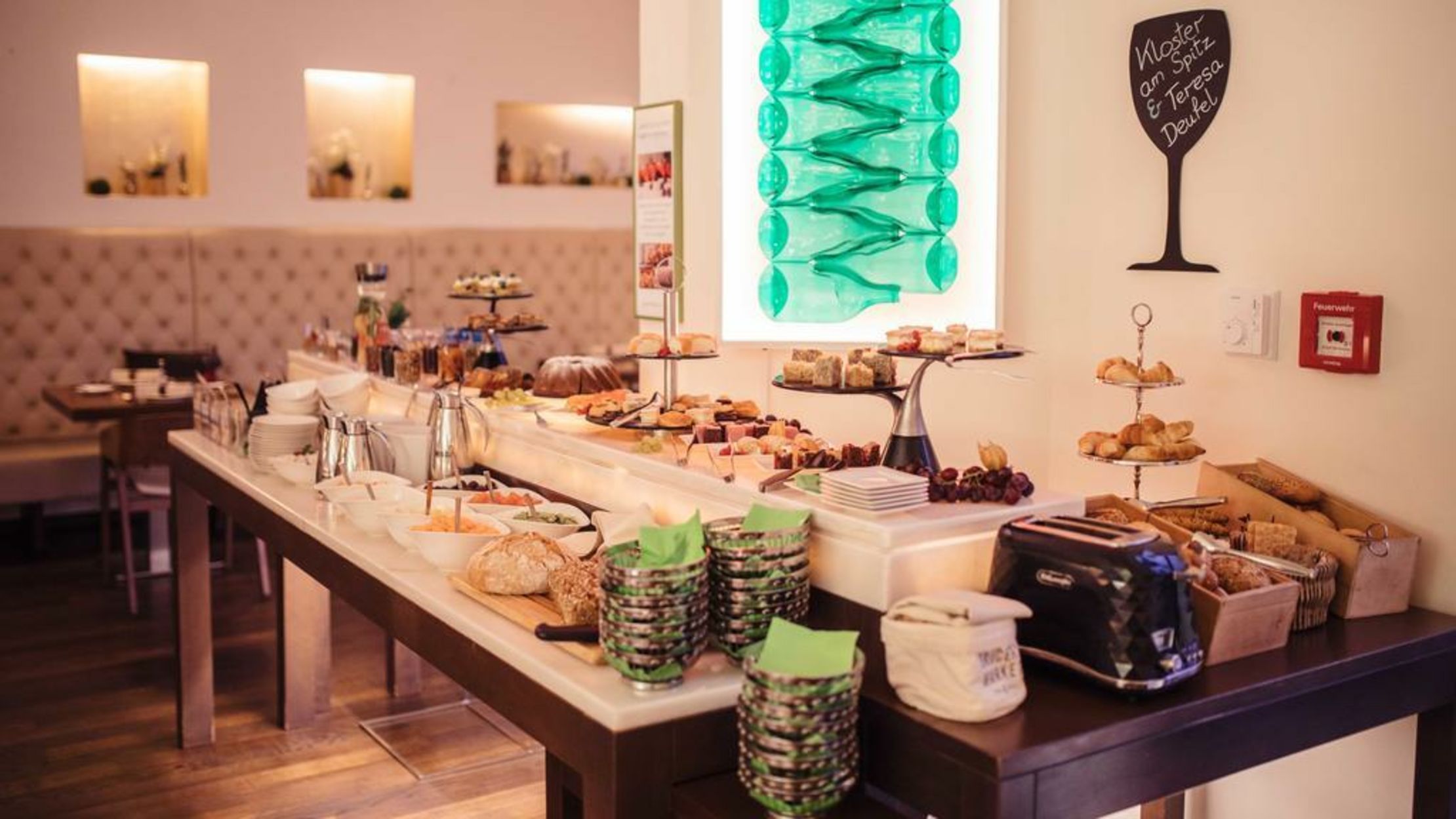 Hotel Rathaus - Wein & Design