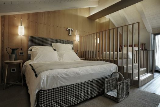 Eden Hotel