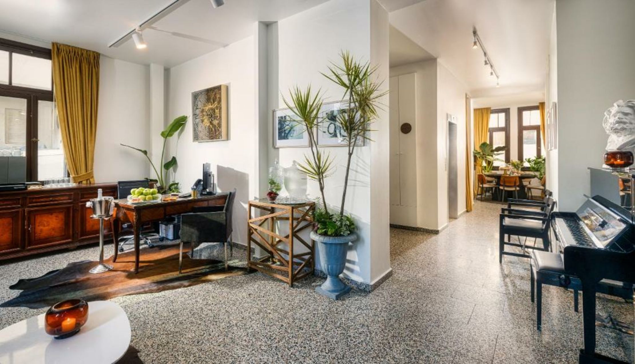 Villa Brown Rothschild, a member of Brown Hotels