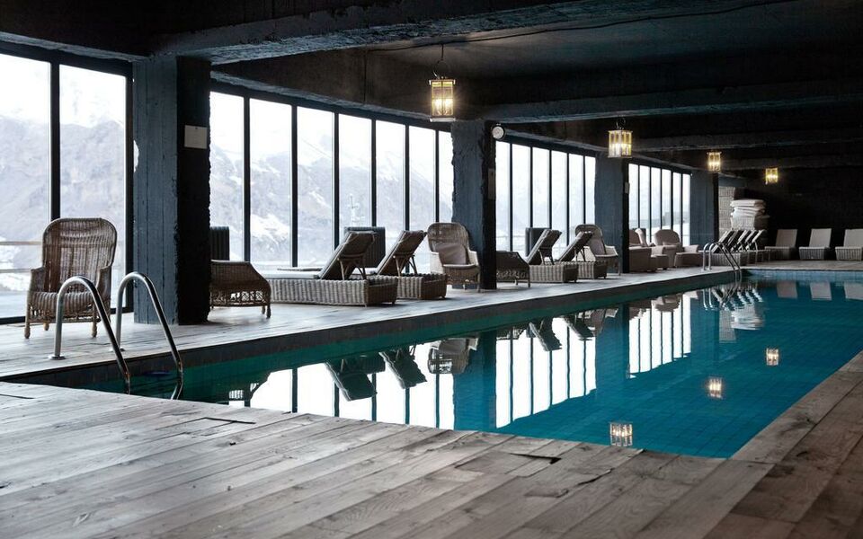 Rooms Hotel Kazbegi Pool Rooms Hotel Kazbegi Pool