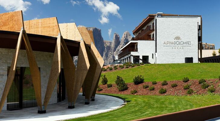 Alpina Dolomites