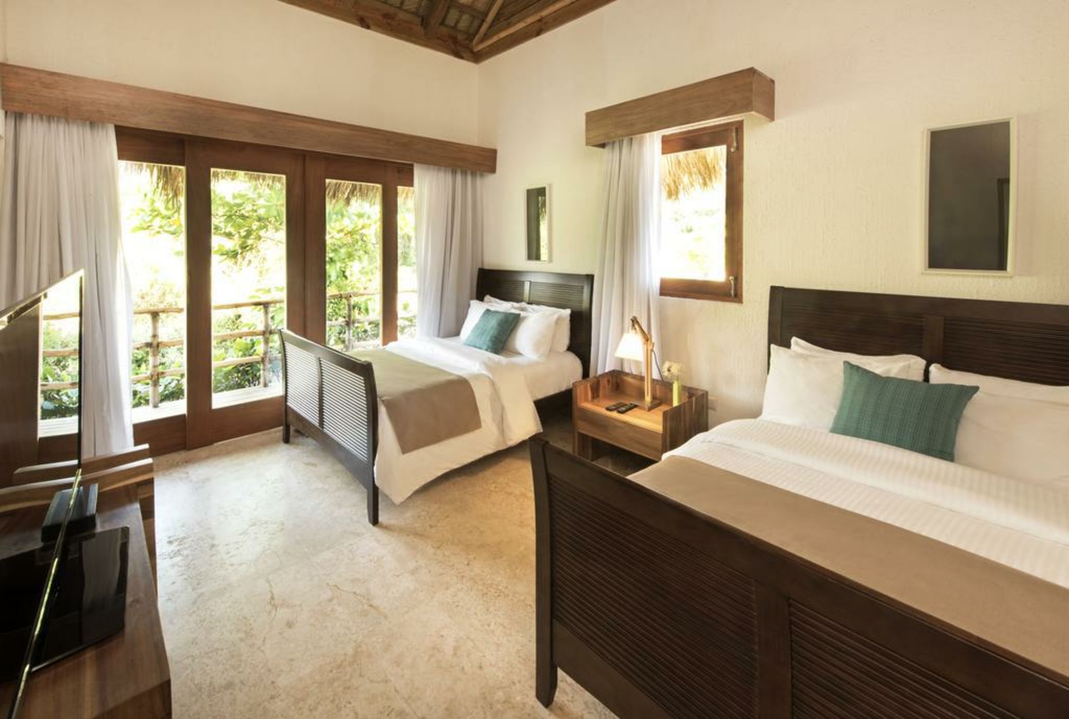 Casa Bonita Tropical Lodge