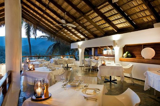 Casa Bonita Tropical Lodge