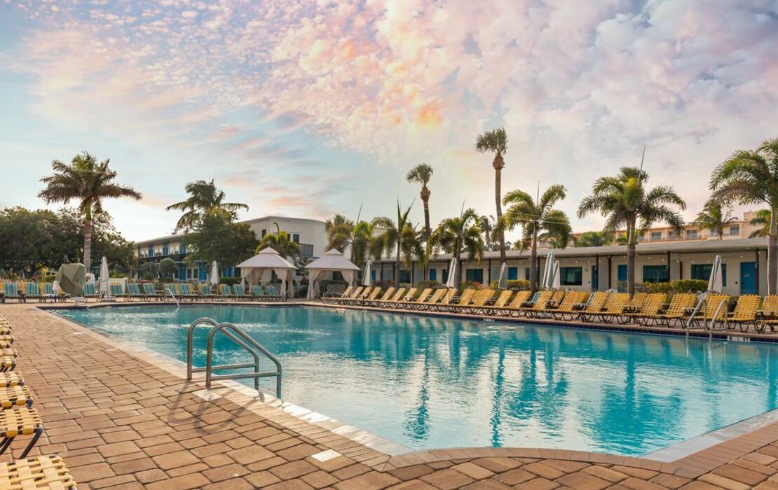Postcard Inn On The Beach, St. Pete Beach, USA