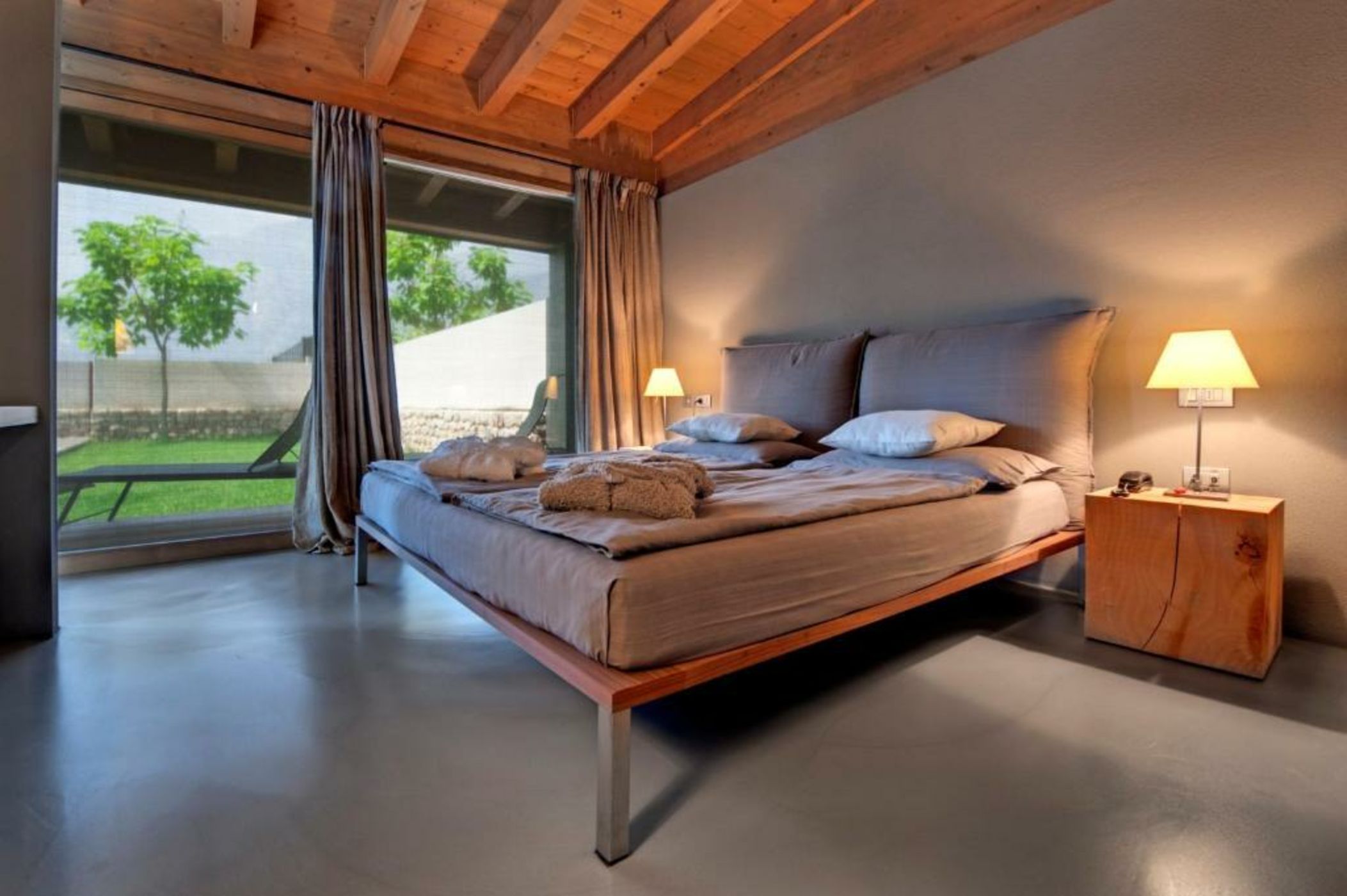 Vivere Suites & Rooms