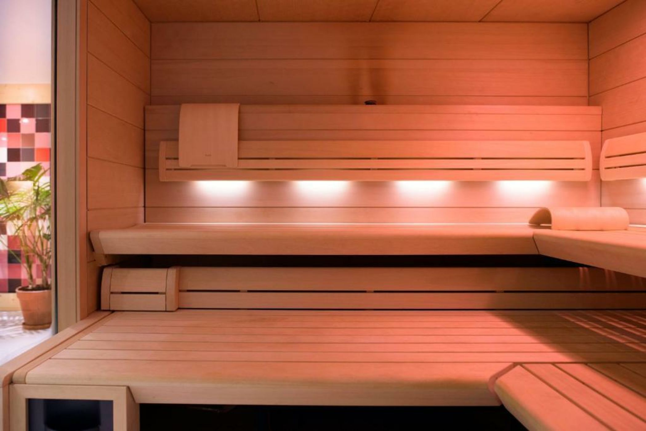 Townhouse Design Hotel & Spa