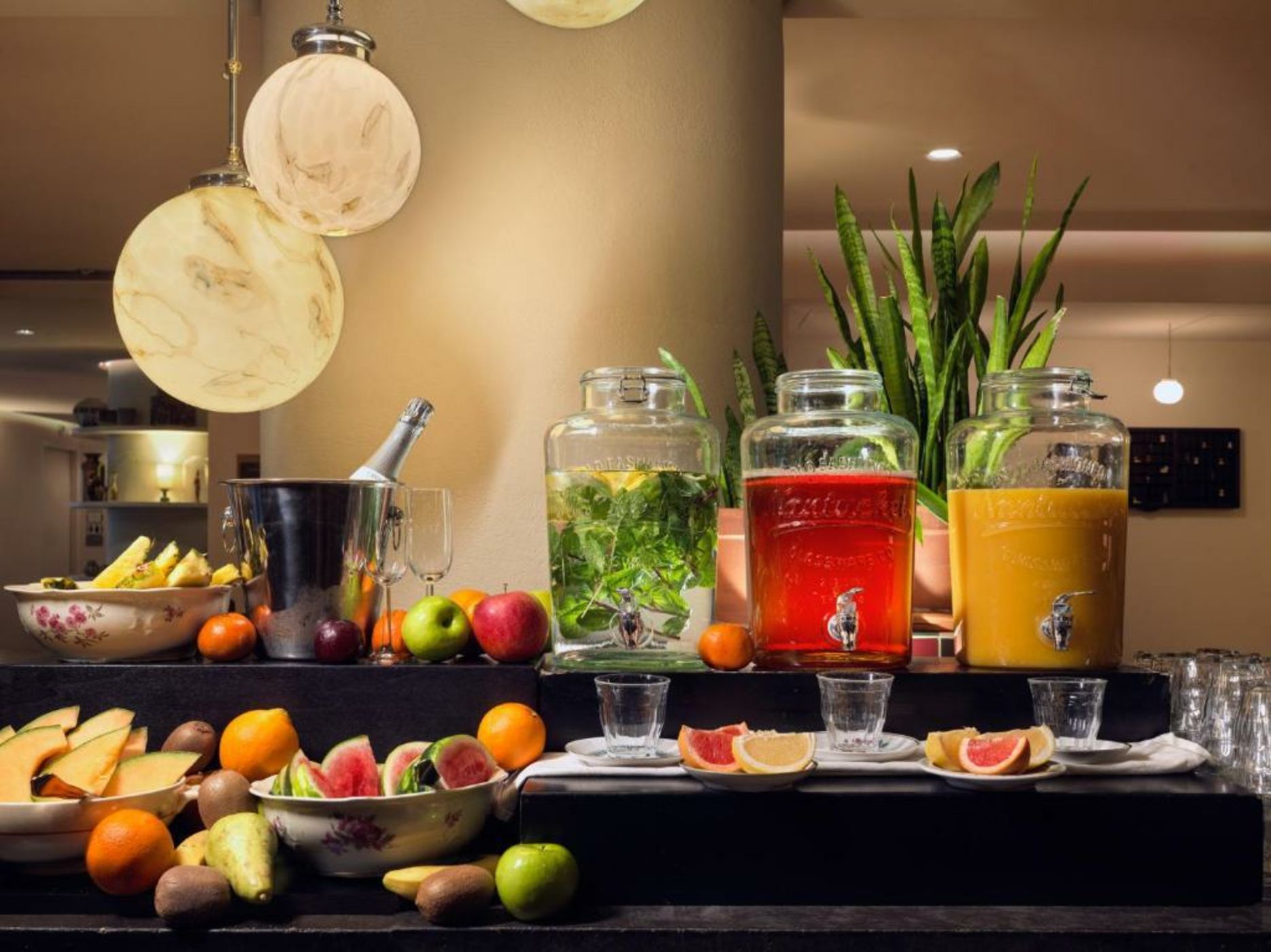 Townhouse Design Hotel & Spa