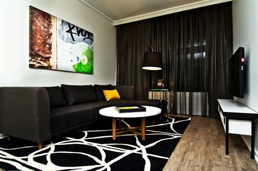 Ovolo Laneways
