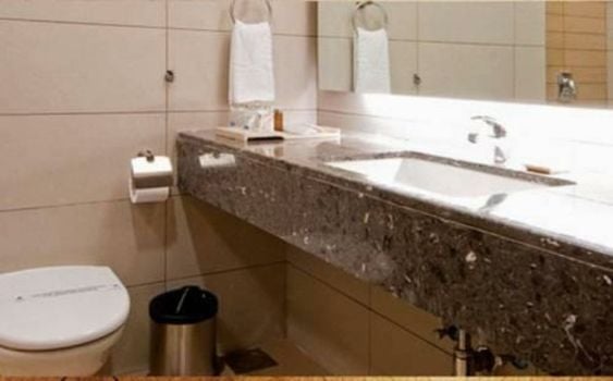 Hotel Suba International