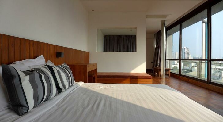 LUXX Langsuan Hotel - SHA Plus