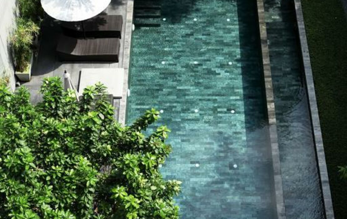 LUXX Langsuan Hotel - SHA Plus