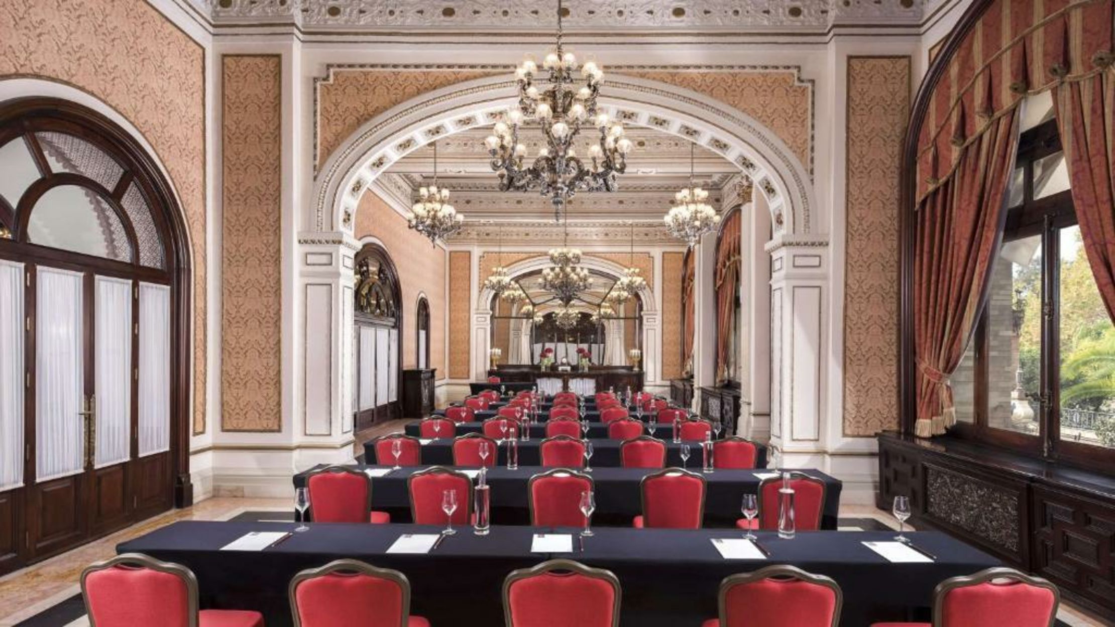 Hotel Alfonso XIII, a Luxury Collection Hotel, Seville