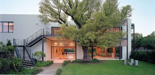 Vineyard Hotel